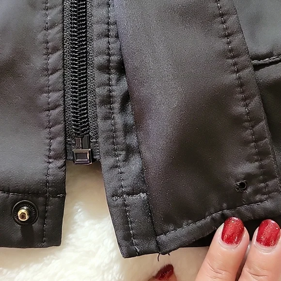 CALVIN KLEIN WINTER COAT SMALL - Picture 14 of 14